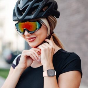 Apyrankė Apple Watch 4 / 5 / 6 / 7 / 8 / 9 / SE / Ultra 1 / 2 (42 / 44 / 45 / 49 mm) Tech-Protect silikoninė Walnut gelsvos spalvos - Image 4