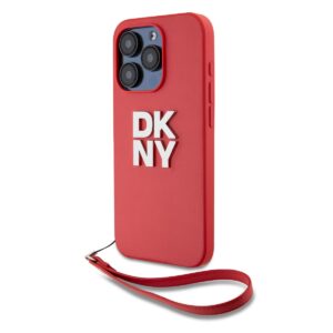 DKNY PU Leather Stack Logo Wrist Strap dėklas telefonui Apple iPhone 15 Pro raudonos spalvos