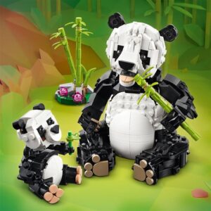 LEGO® Creator Wild Animals: Panda Family 31165, 626 vnt. - Image 3