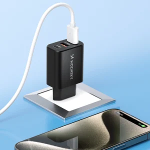 Wozinsky CWCUCB 30W USB-C / 2 x USB-A laidinis įkroviklis - juodos spalvos - Image 8