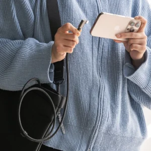 Ringke 3.2 gen. 2x2 USB-C, PD 3.1 240W 2m angled kabelis - juodos spalvos - Image 8