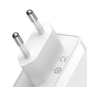 Laidinis įkroviklis Baseus GaN5 Pro 2xUSB-C + USB, 140W baltos spalvos - Image 3