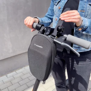 Wozinsky waterproof scooter bar bag scooter bag 4l juodos spalvos (WSB1BK) - Image 6
