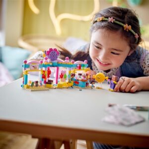 LEGO® Friends Heartlake City Sweet Shop 42649, 376 vnt. - Image 3