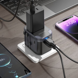 Borofone Travel charger adapter BAC12 - 2xUSB + Typ C - USA, UK, EU, AU juodos spalvos - Image 7