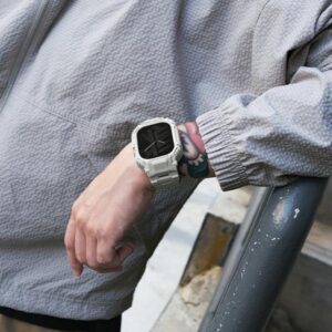 Skinarma apyrankė+Dėklas Mecha 2in1 Apple Watch 49mm light gray - Image 6