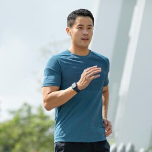 UNIQ apyrankė Linus Apple Watch Series1/2/3/4/5/6/7/8/9/SE/SE2/Ultra/Ultra 2 42/44/45/49mm. Airosoft Silicone pilkos spalvos - Image 2