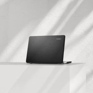 Spigen Urban Fit dėklas skirtas Macbook Pro 16'' 2021-2023 - juodos spalvos - Image 9