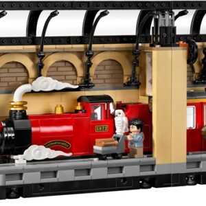 LEGO® Harry Potter Book Nook: Hogwarts™ Express, 832 pcs - Image 3