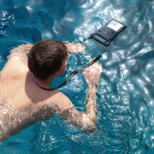 Spigen A611P 2-pack vandeniui atsparus dėklas - matinės juodos spalvos - Image 8