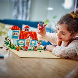 LEGO® Disney Lilo and Stitch Beach House 43268, 834 pcs - Image 3