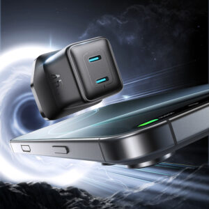 Joyroom JR-TCG17 45W 2 x USB-C laidinis įkroviklis (UK plug) - juodos spalvos - Image 2