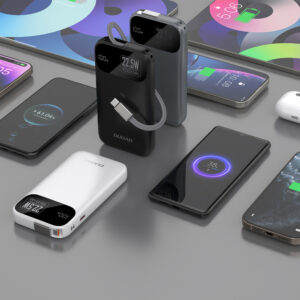 Dudao K31 10000 mAh 22.5W PD Powerbank su integruotu kabeliu - juodos spalvos - Image 3