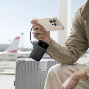 Baseus EnerFill FC31 10000mAh 22.5W Powerbank su Digital Display and 2 Built-in kabeliss (USB-C + Lightning) - juodos spalvos - Image 6