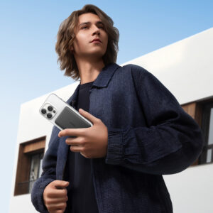 Baseus PicoGo AM41 Ultra-Slim 5000mAh 20W MagSafe Compatible Power Bank with Baseus Simple USB-C 60W 30cm Cable - juodos spalvos - Image 4