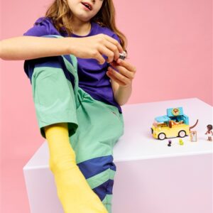 Lego 42678 Friends Pet Supplies Van - Image 3