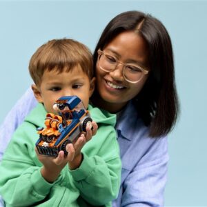 LEGO CITY 60491 Motorcycle Transporter - Image 3