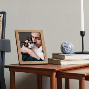 Wozinsky WRC-32 10.1" Digital Photo Frame with Frameo 32GB App - Light Brown - Image 7