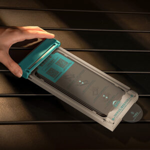 Benks Tempered glass Glass Warrior 2.0 AR-EZFita skirtas Apple iPhone 17/16 Pro - Image 7