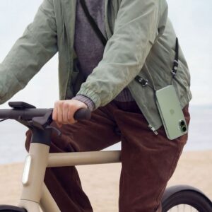 Spigen DA30L LAnyard Strap Crossbody black - Image 11