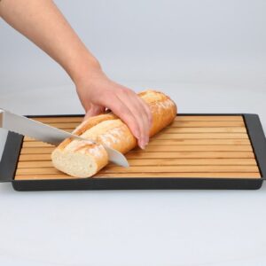 Alpina - Bamboo bread board with crumb tray - Image 3