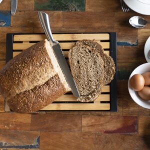 Alpina - Bamboo bread board with crumb tray - Image 4