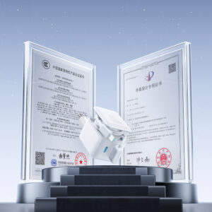 Joyroom JR-TCL05 45W GaN Wall Charger with Cable Organizer - baltos spalvos - Image 8