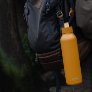 Quokka Solid With Strap - Stainless Steel Thermal Bottle 630 ml with Strap (Mustard) - Image 5