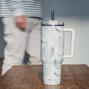 Quokka Stream - Stainless Steel Thermal Mug 1200 ml with Straw (Cotton) - Image 3
