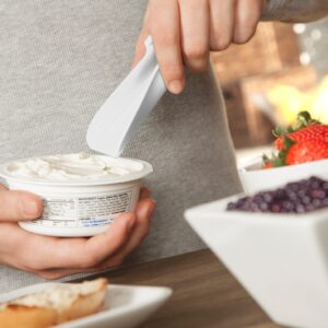 Quirky Scoop - Measuring Spoon and Spreading Knife (White) - Image 2