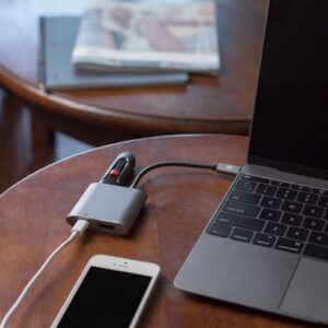 Kanex USB-C VGA Adapter with Power Delivery - USB 1,5 A, USB-C Power Delivery 60 W + VGA Full HD Anodized Aluminum - Image 4