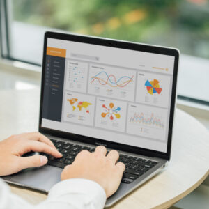 Moshi iVisor AG - Matte screen protector for MacBook Air 13,6" M4 (2025) / M3 (2024) / M2 (2022) (Black/Clear/Matte) - Image 4