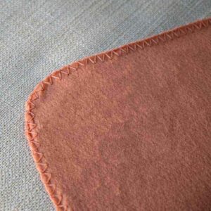 Fleece blanket 170x130 (Coral) - Image 3