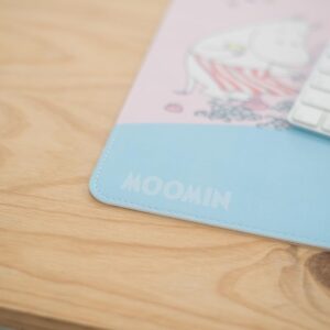 Moomins - XL Eco-Leather Desk Mat 60 x 35 cm - Image 6