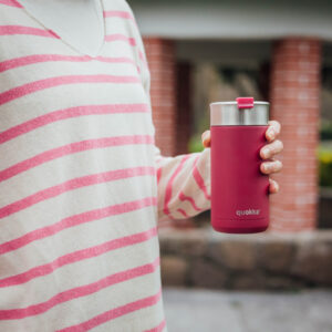 Quokka Boost Coffee Tumbler - Stainless steel thermal mug with brewer 400 ml (Maroon) - Image 2