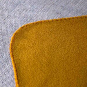 Fleece blanket 170x130 (Orange) - Image 3