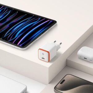 Spigen ArcStation Essential EE301EU - Wall Charger USB-C PD + QC3.0 30W (White) - Image 4