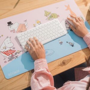 Moomins - XL Eco-Leather Desk Mat 60 x 35 cm - Image 5