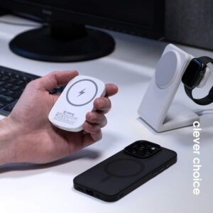 Crong MagSpot Power Bank - Wireless ultra slim power bank with MagSafe 5000mAh, USB-C 20W PD white - Image 4