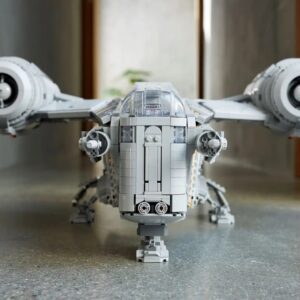 LEGO STAR WARS 75331 The Razor Crest - Image 2