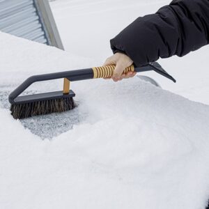 55 cm šepetys-gremžtukas with brass blade and wavy wooden handle - Image 5