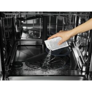 ELECTROLUX skalbimo mašinos ir indaplovės paruošimas M2GCP121 - Image 2