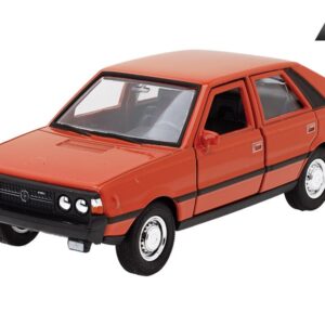 Modeliukas 1:34, FSO Polonez 1500 MR`78, oranžinės spalvos