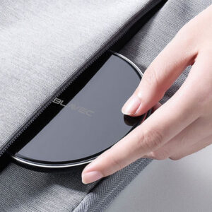 Blavec belaidis įkroviklis BQI-07 Qi 15W UniCharge (BQI07-QIB) juodos spalvos glass - Image 2