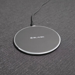 Blavec belaidis įkroviklis BQI-06 Qi 15W UniCharge (BQI06-QIB) matte juodos spalvos - Image 5