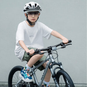 Rockbros LK-67 Youth Bike Helmet with Detachable Visor 54–58 cm - White - Image 4