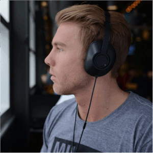 Koss | Headphones | UR23iK | Wired | On-Ear | Microphone | Black - Image 2