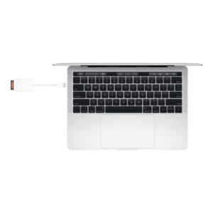 Apple USB-C to SD Card Reader - Image 6