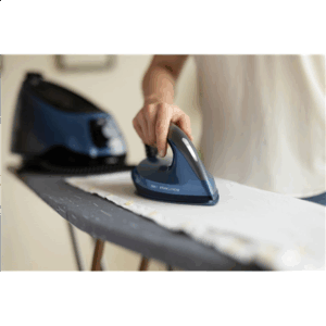 Gorenje Steam Generator Iron | SGD3000BBK | 3000 W | 8 bar | 1.5 L | Auto power off | Vertical steam function | Calc-clean function | Blue/Black - Image 9