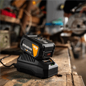 Batavia B.V. | 18V 4.5A Fast Charger - Image 6